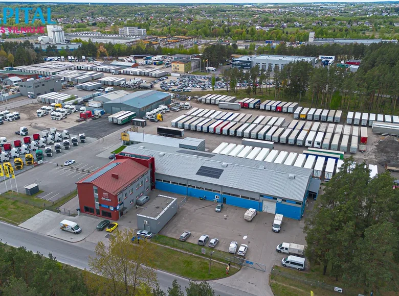 Commercial property 2 220 m² in Vilnius, Lithuania