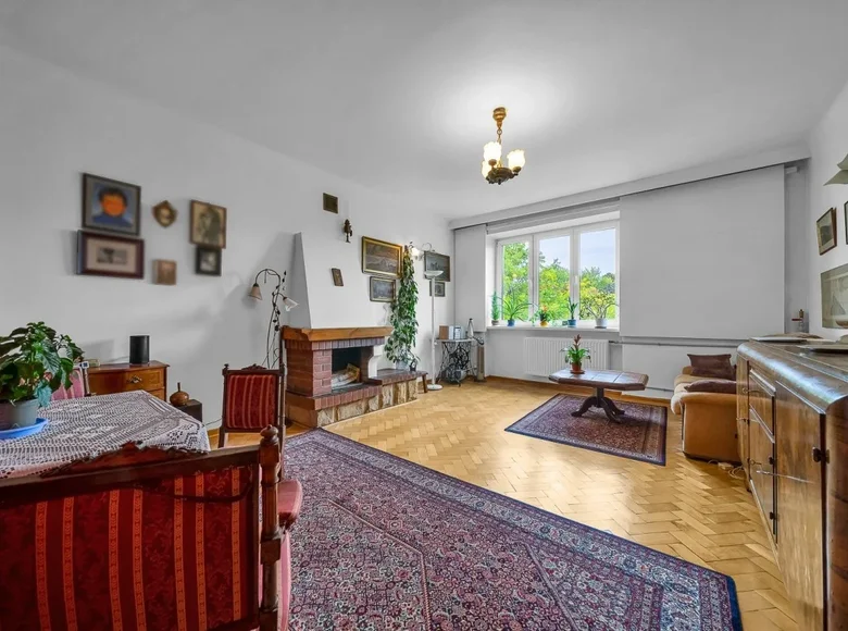 2 bedroom apartment 76 m² Warsaw, Poland