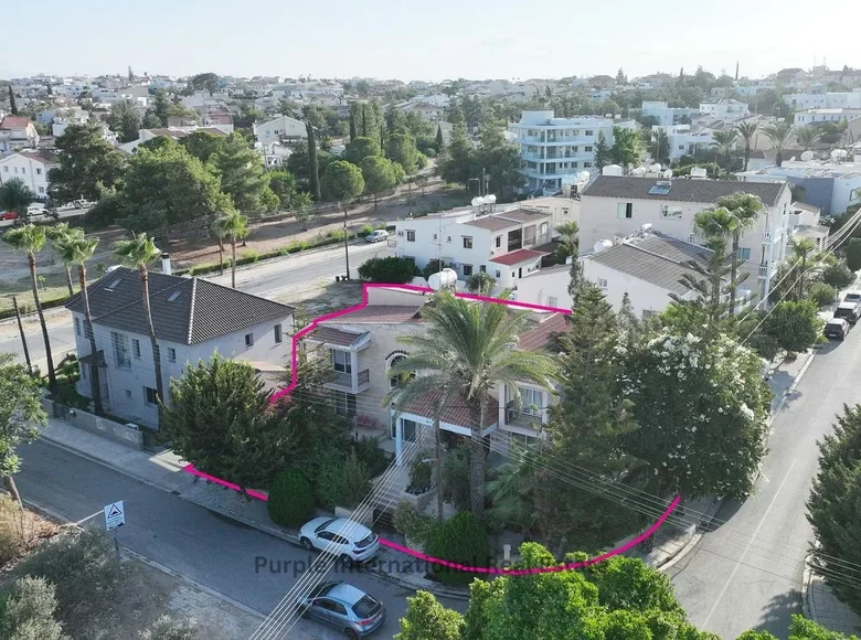 Villa de tres dormitorios 413 m² Nicosia, Chipre