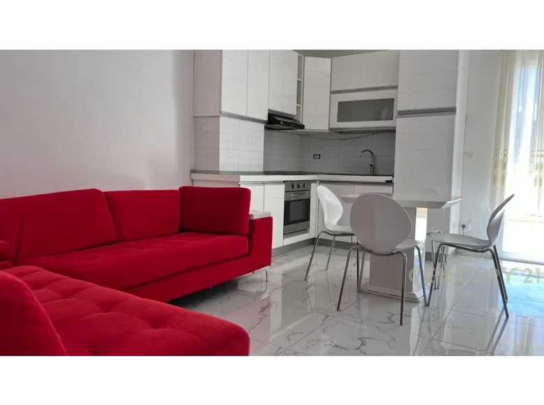 Apartamento  Golem, Albania