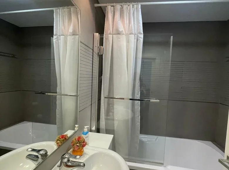 Mieszkanie 2 pokoi 80 m² Limassol, Cypr