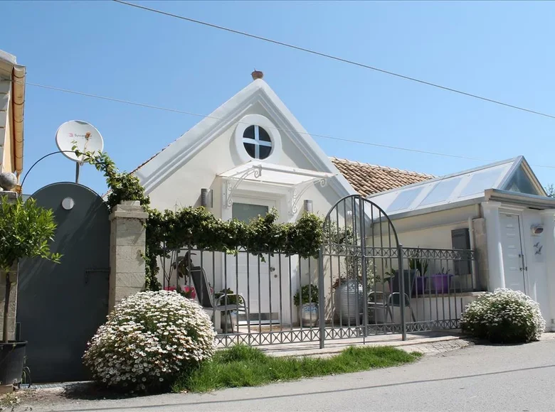Вилла 1 спальня 250 м² Агиос - Димитрийос, Греция
