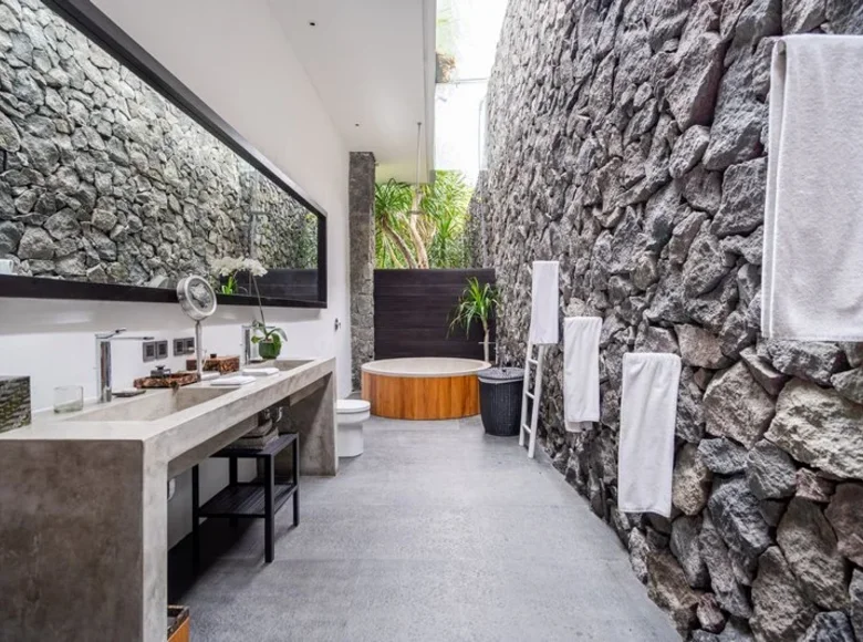 villa de 7 chambres 1 820 m² Canggu, Indonésie