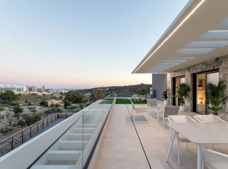 Wohnung 2 Schlafzimmer 135 m² Finestrat, Spanien