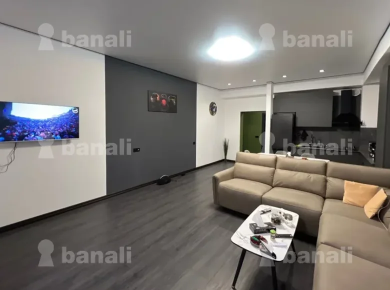 Apartamento 2 habitaciones 74 m² Ereván, Armenia