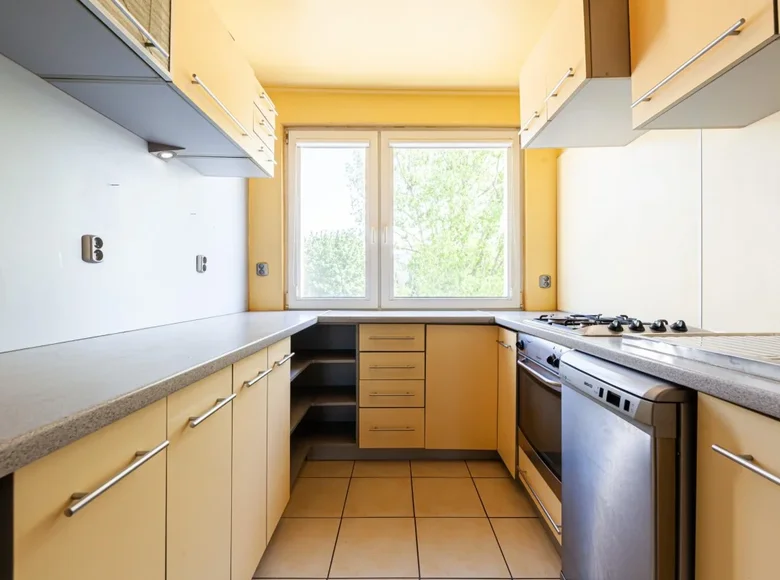 2 room apartment 43 m² Lodz, Poland