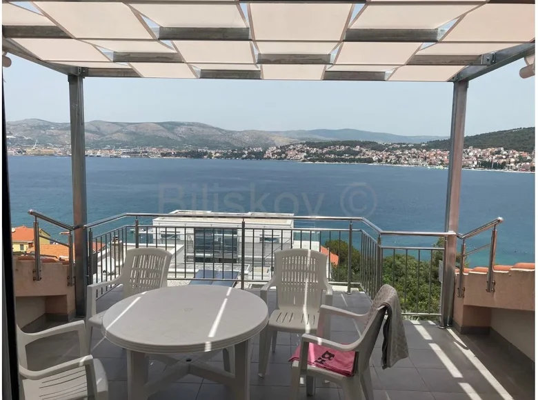 2 room apartment 55 m² Okrug Gornji, Croatia