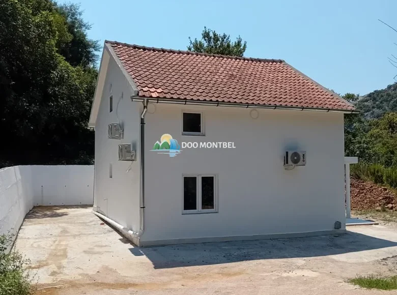 Haus 6 Schlafzimmer 170 m² Sutomore, Montenegro
