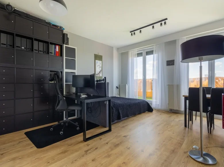 1 room apartment 33 m² Warsaw, Poland
