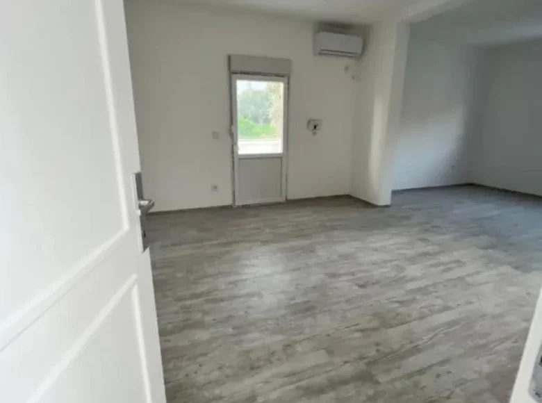 Квартира 2 спальни 90 м² Шушань, Черногория