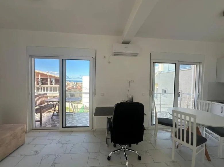 Apartamento 2 habitaciones 51 m² Burtaisi, Montenegro