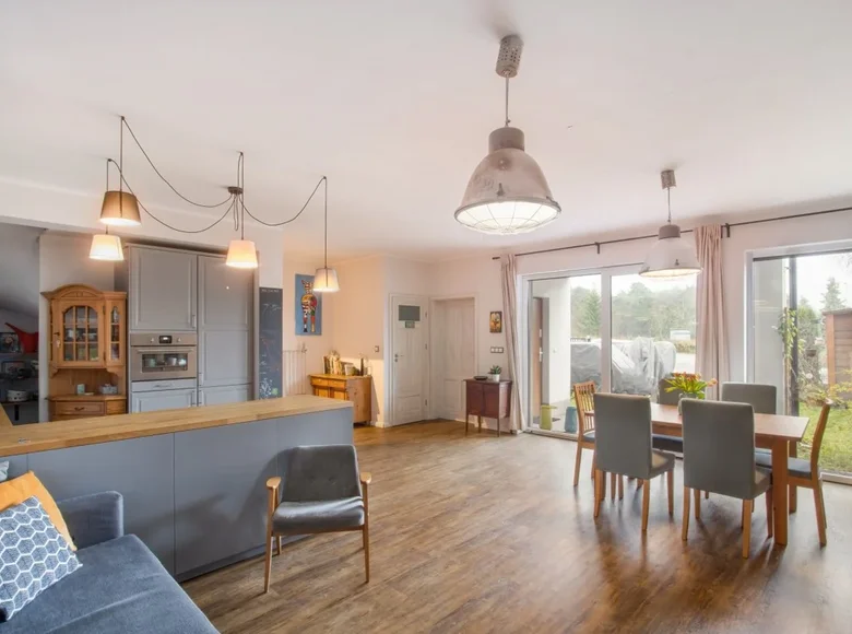 Apartment 108 m² Miekowo, Poland