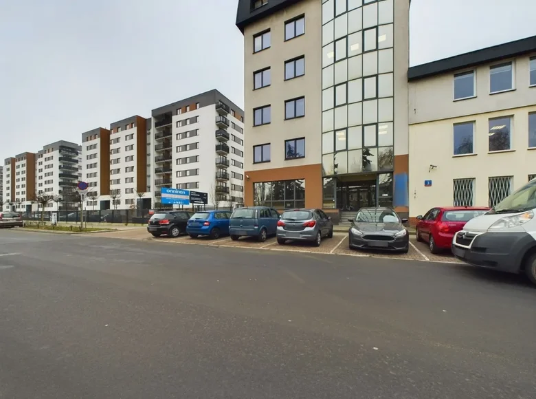 Commercial property 4 rooms 200 m² in Warsaw, Poland