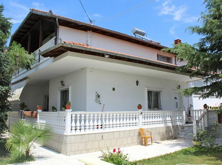 5 bedroom villa 232 m² Peristasi, Greece