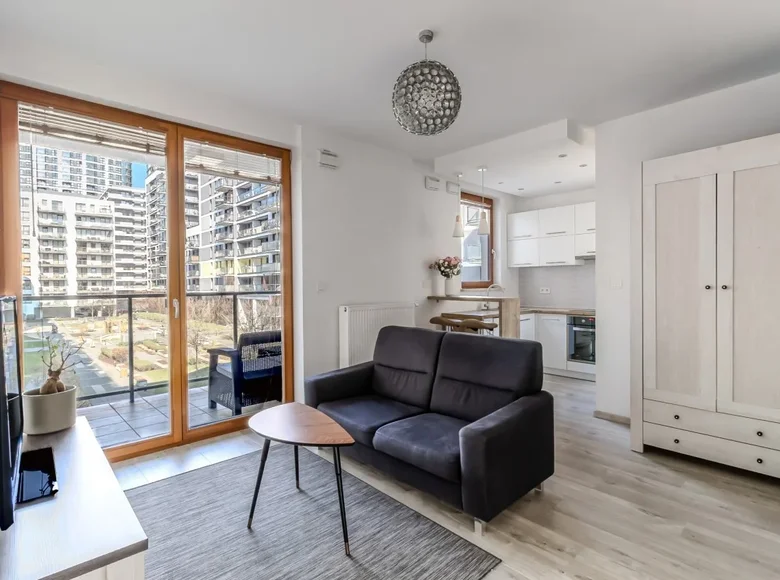 Коммерческое помещение 28 м² Варшава, Польша