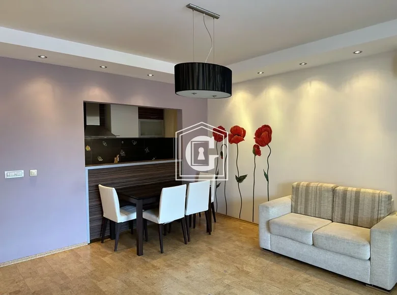 Mieszkanie 3 pokoi 74 m² Budva, Czarnogóra