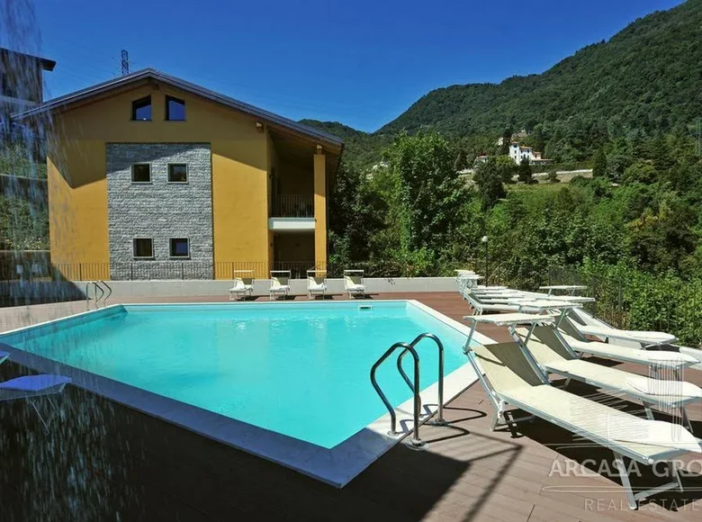  3 chambres 110 m² Argegno, Italie