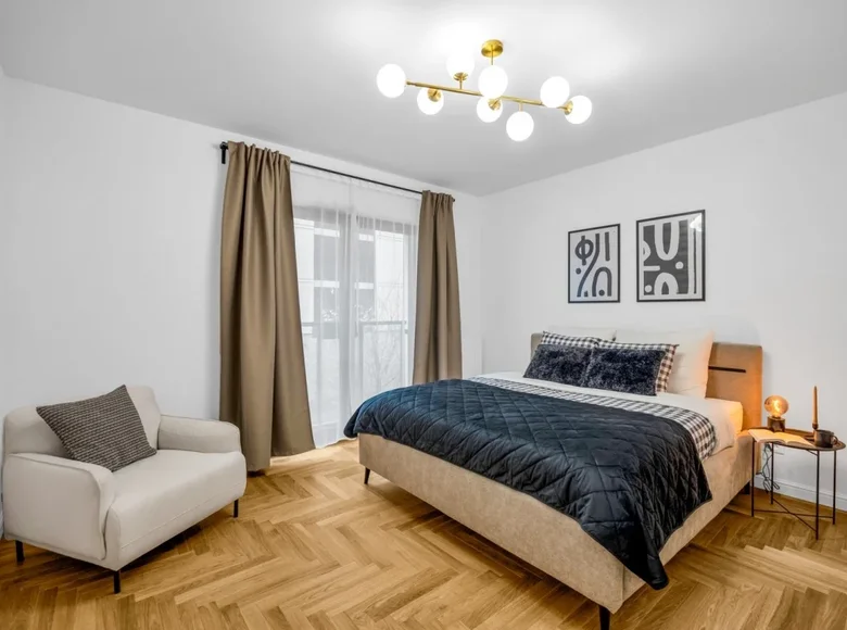 Wohnung 2 zimmer 65 m² in Warschau, Polen