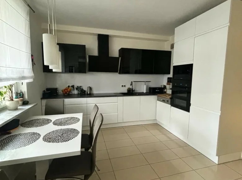 Apartamento 4 habitaciones 112 m² Varsovia, Polonia
