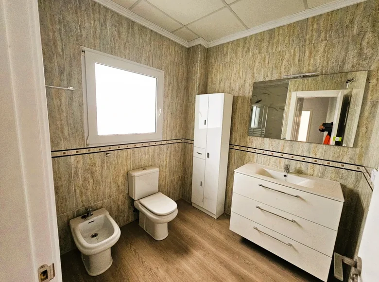 3 bedroom apartment 152 m² Torrevieja, Spain