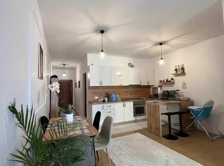 1 bedroom apartment 77 m² Bashkia Durres, Albania