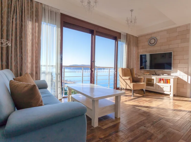 Appartement 3 chambres 115 m² Rafailovici, Monténégro