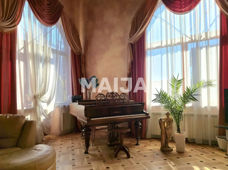 Casa  Pinki, Letonia