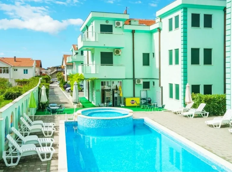 Wohnung 2 Schlafzimmer 65 m² Herceg Novi, Montenegro