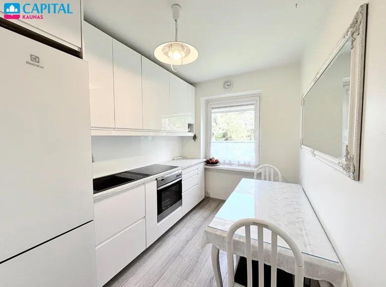 Mieszkanie 3 pokoi 61 m² Kowno, Litwa