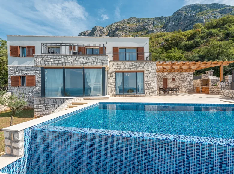 Villa 8 chambres 256 m² Monténégro, Monténégro
