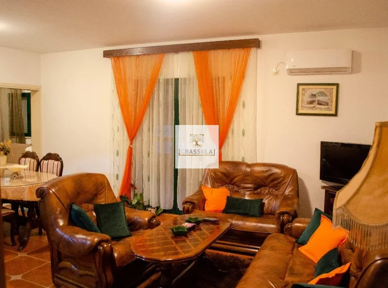 Apartamento 1 habitacion 64 m² Bijela, Montenegro