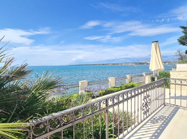 4 room house Opcina Dezanovac, Croatia