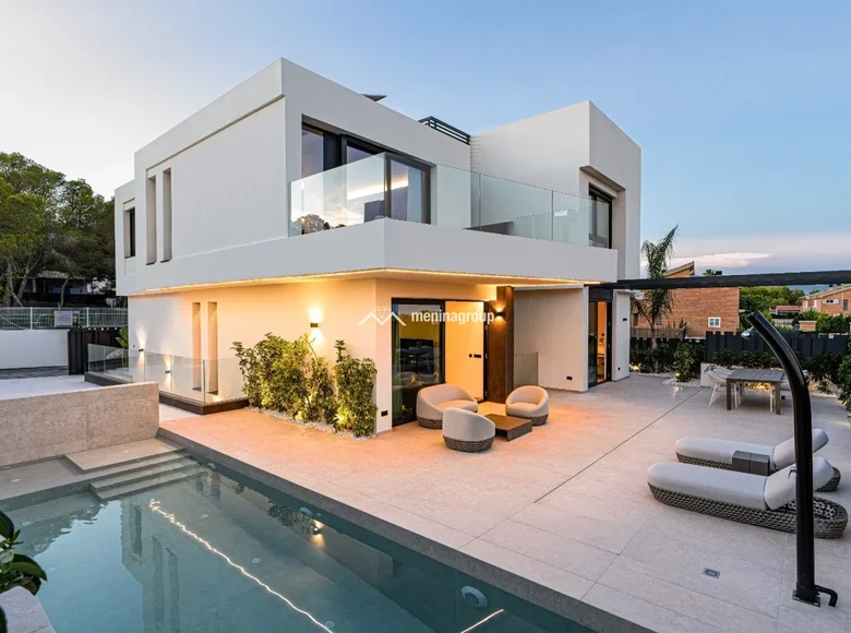 Вилла 4 спальни  Ла-Нусия, Испания