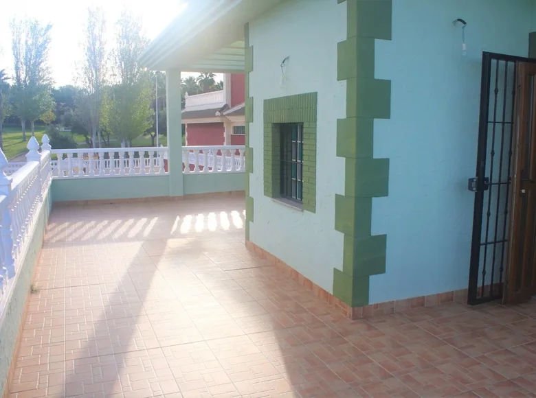 Willa 3 pokoi 315 m² Torrevieja, Hiszpania