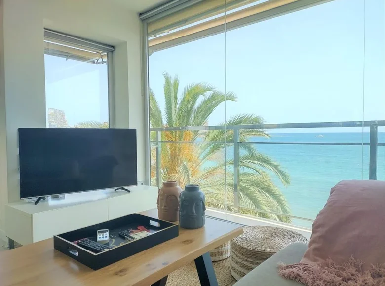 Wohnung 4 zimmer  Alicante, Spanien