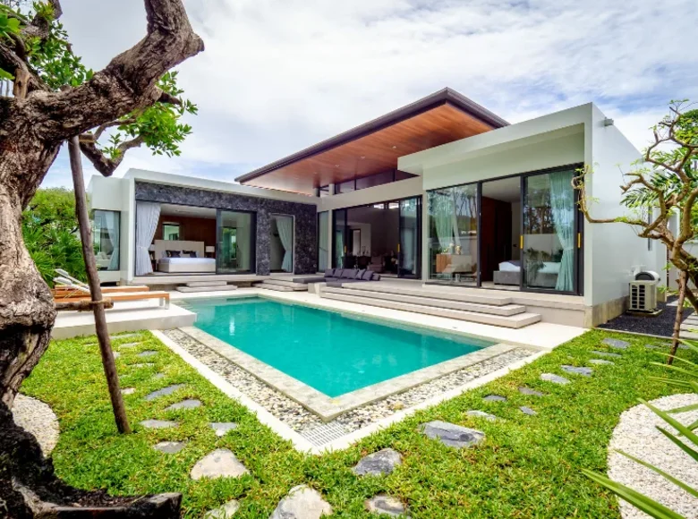 4 bedroom Villa 360 m² Phuket Province, Thailand