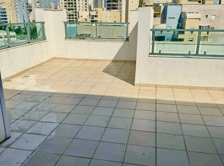 Doppelhaus 5 zimmer 180 m² in Aschdod, Israel