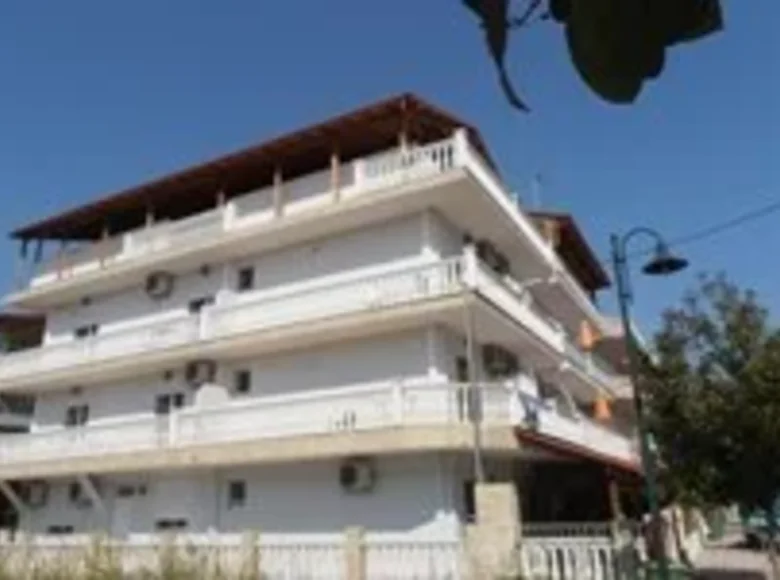 Hotel 376 m² in Olympiaki Akti (Beach), Greece
