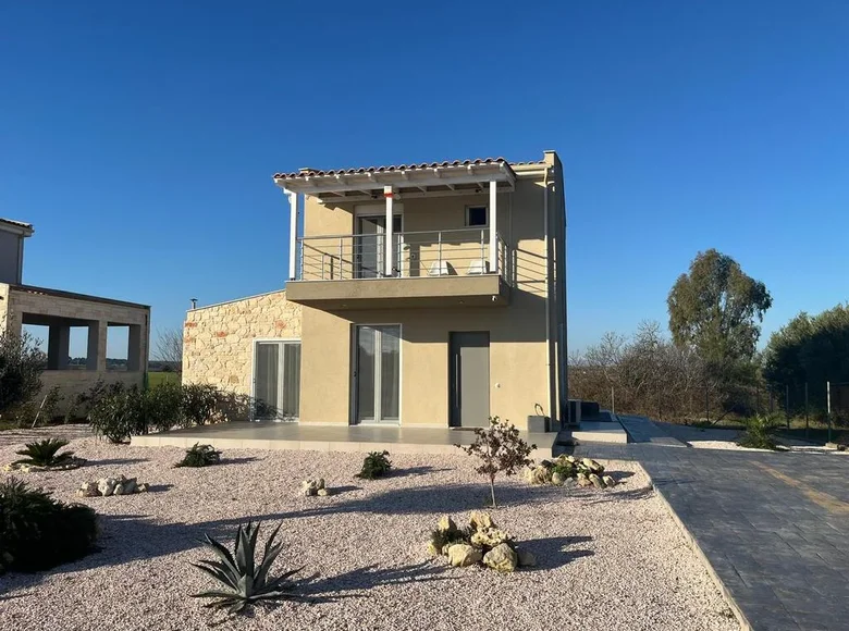 3 bedroom villa 121 m² Afytos, Greece