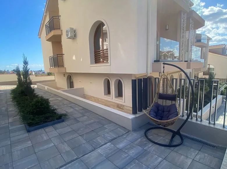 Appartement 1 chambre 76 m² Kocharitsa, Bulgarie