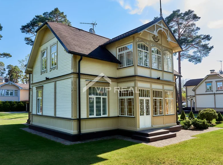 5 room house 250 m² in Jurmala, Latvia