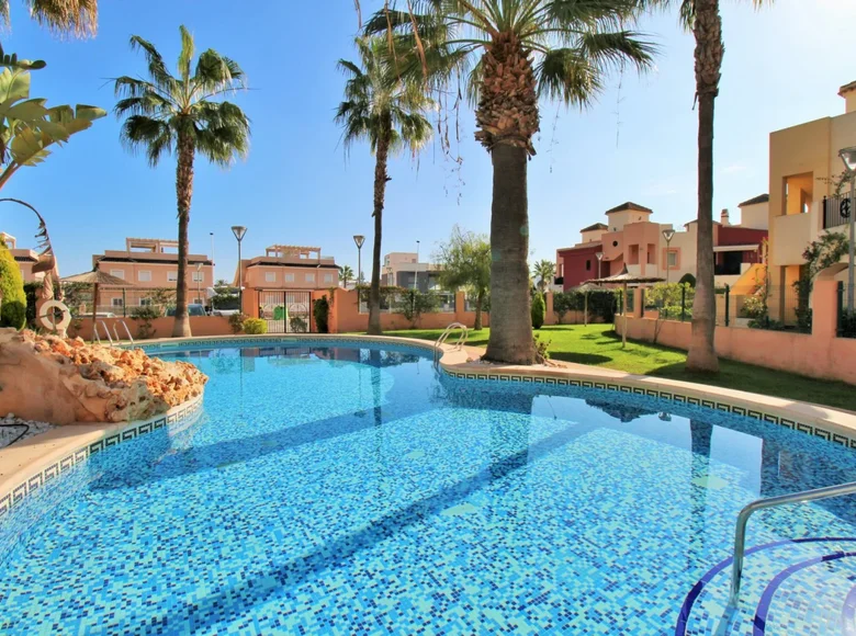 Appartement 2 chambres 65 m² Torrevieja, Espagne