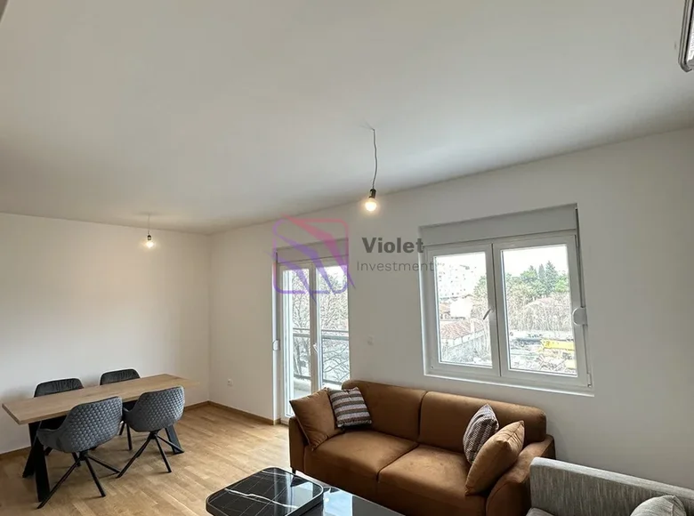 Apartamento 1 habitación 66 m² en Podgorica, Montenegro