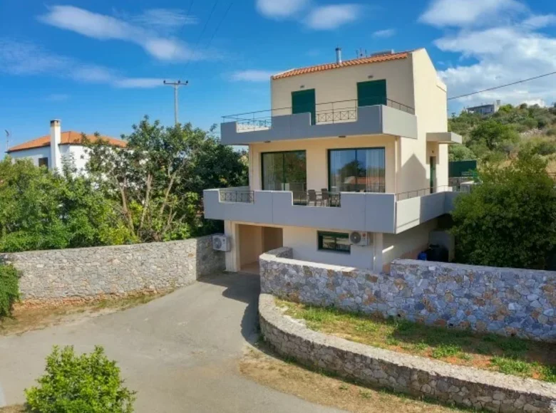 3 bedroom townthouse 170 m² Xirosterni, Greece
