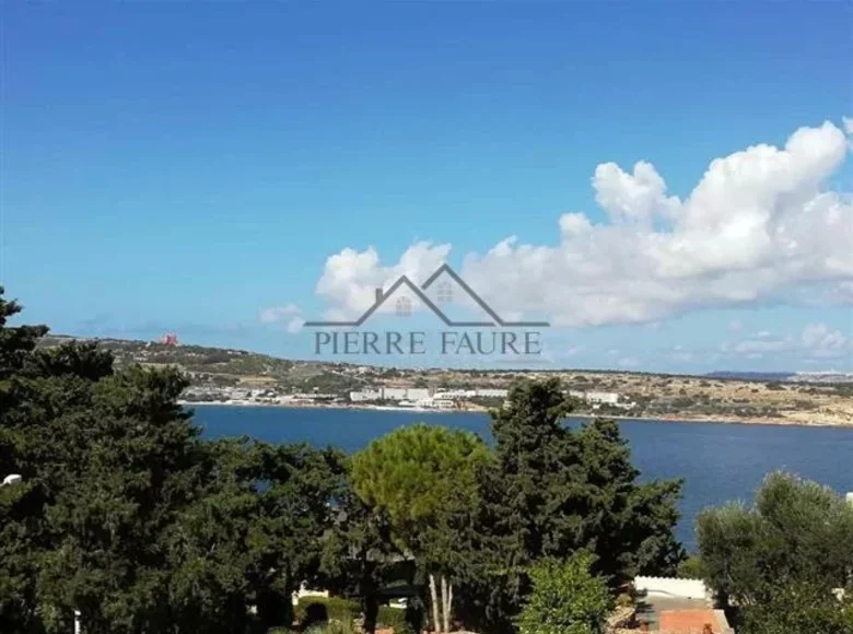 Land 889 m² Mellieħa, Malta