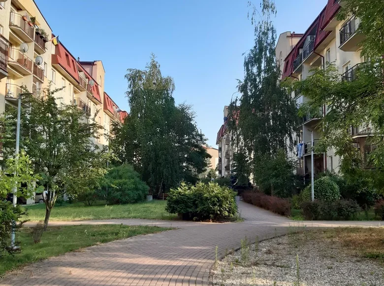 Mieszkanie 2 pokoi 44 m² w Warszawa, Polska