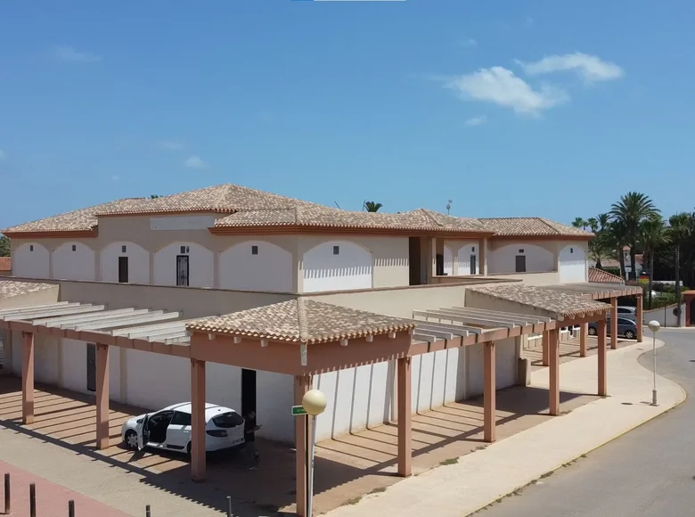 Propriété commerciale 1 430 m² à Carthagène, Espagne