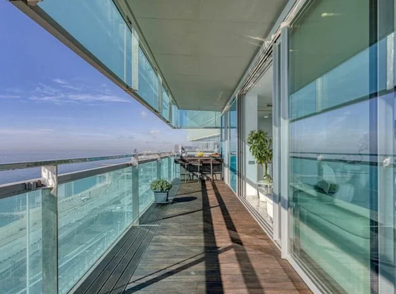 Apartamento 3 habitaciones 140 m² Barcelona, Španjolska