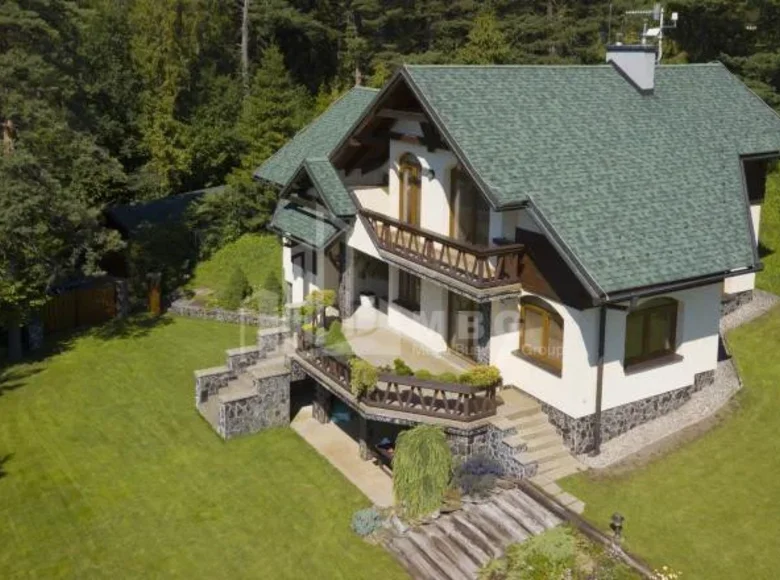 Propiedad comercial 800 m² en Tiflis, Georgia