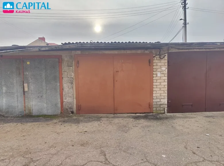 Commercial property 17 m² in Kaunas, Lithuania